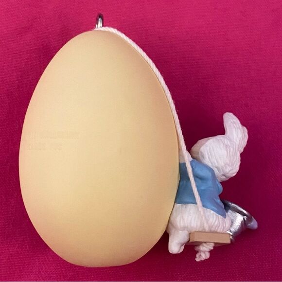Easter Hallmark Keepsake Ornament 1992 Eggspert Painter Bunny Painting Egg - Picture 5 of 7
